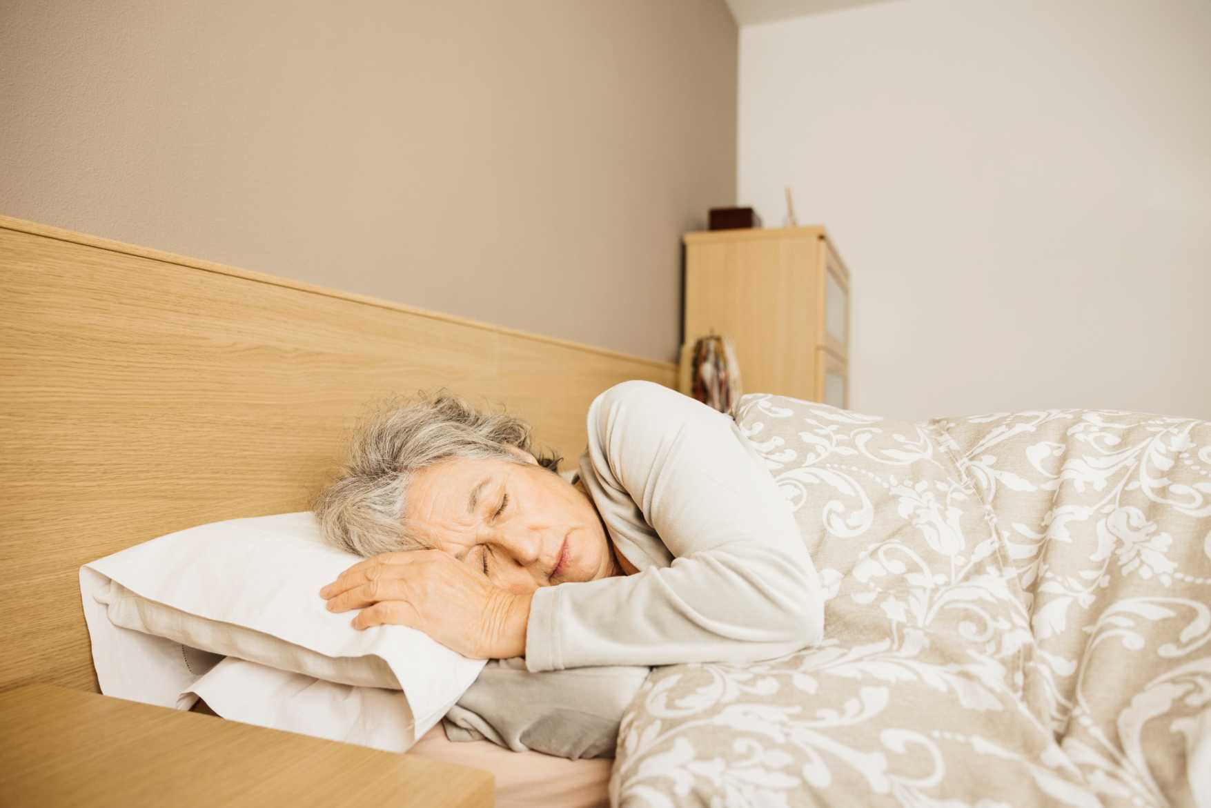 Sommeil après 50 ans : retrouver des nuits réparatrices